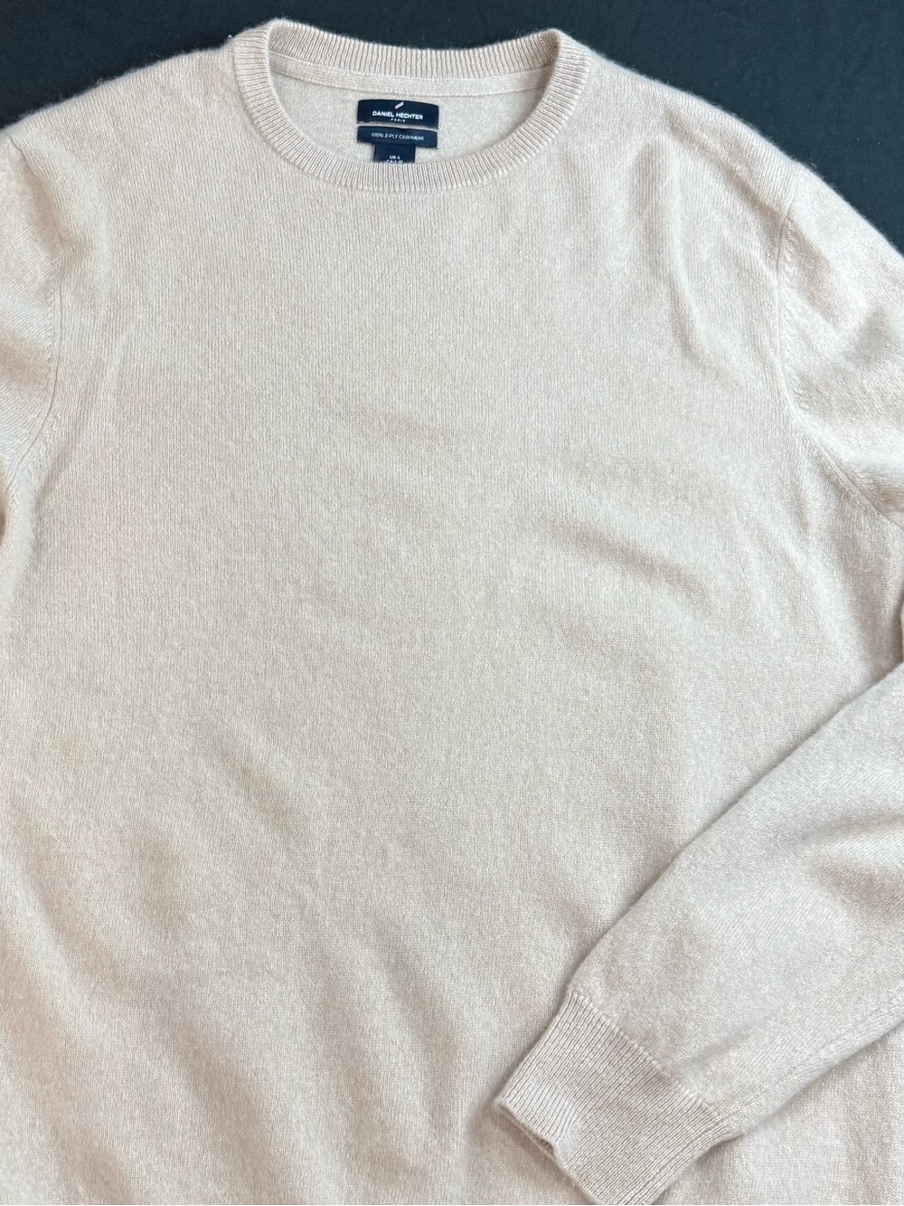 Daniel Hechter Men's Crewneck Cashmere Sweater in Light Beige - Picture 5 of 5